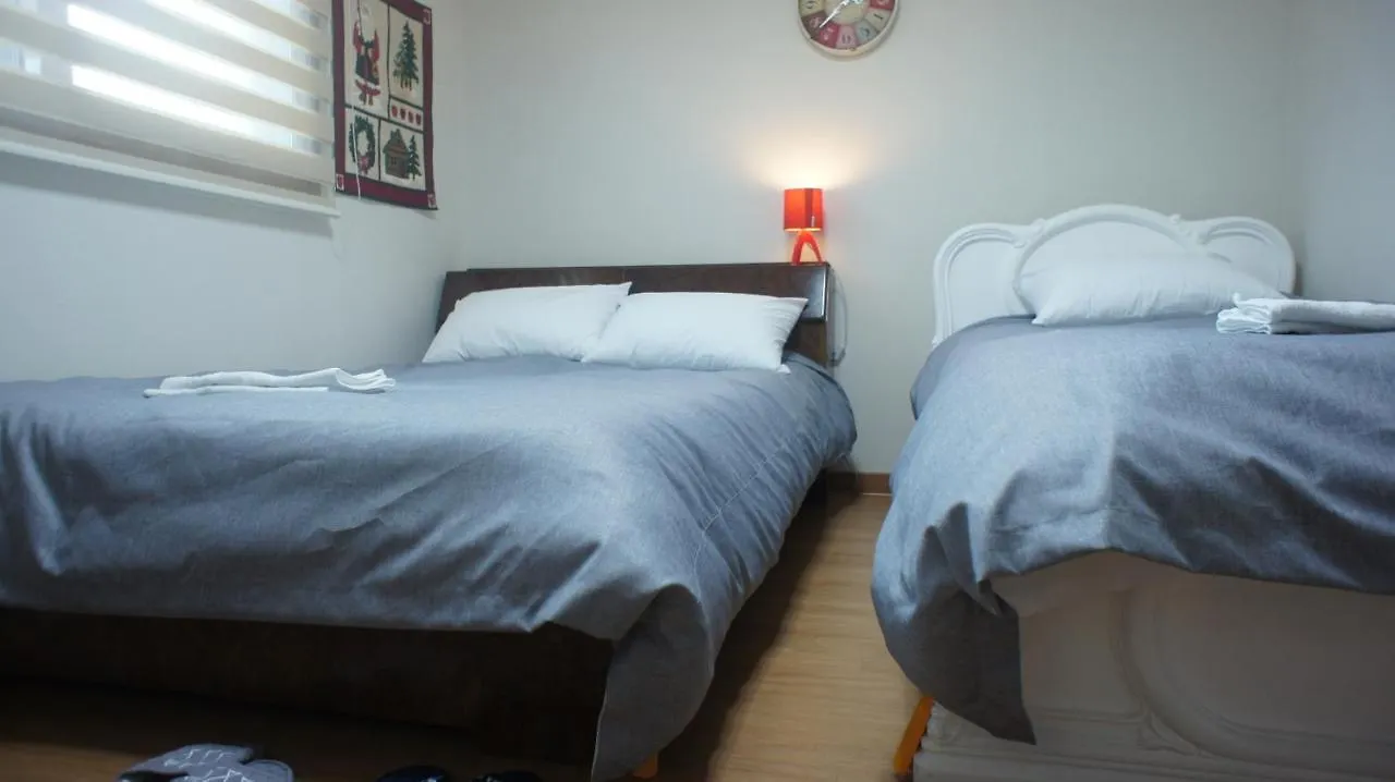 Green Guest House Incheon Bed & Breakfast