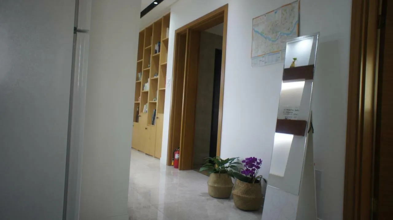 Green Guest House Incheon Bed & Breakfast
